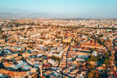 Nikozja stolica dwóch Cyprów z Pafos [5]